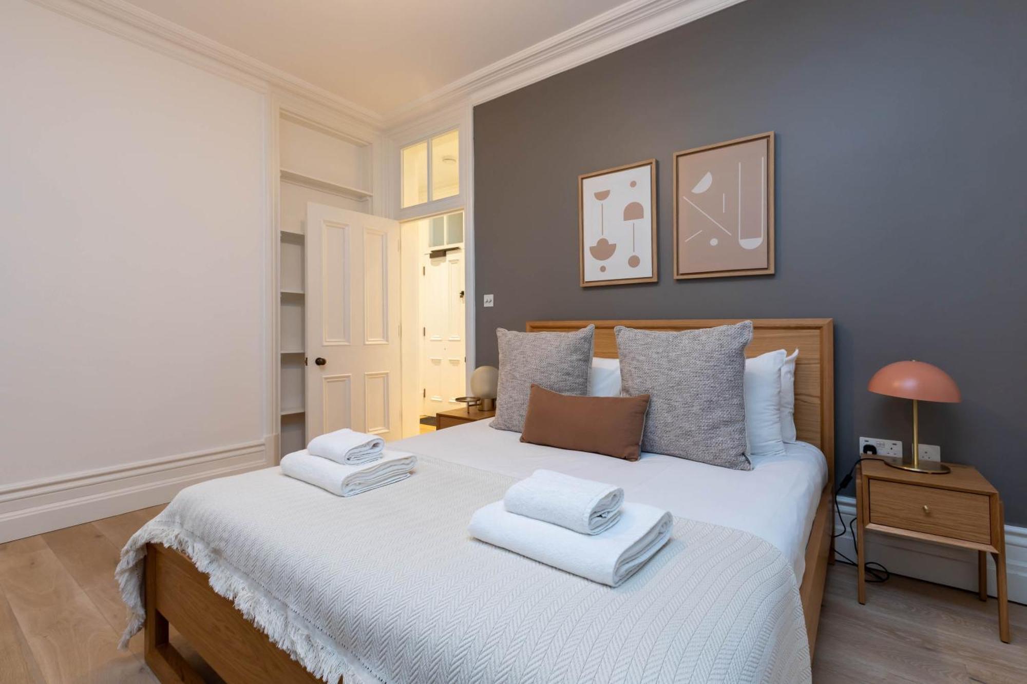 Apartament 1 Bedroom In Farringdon *