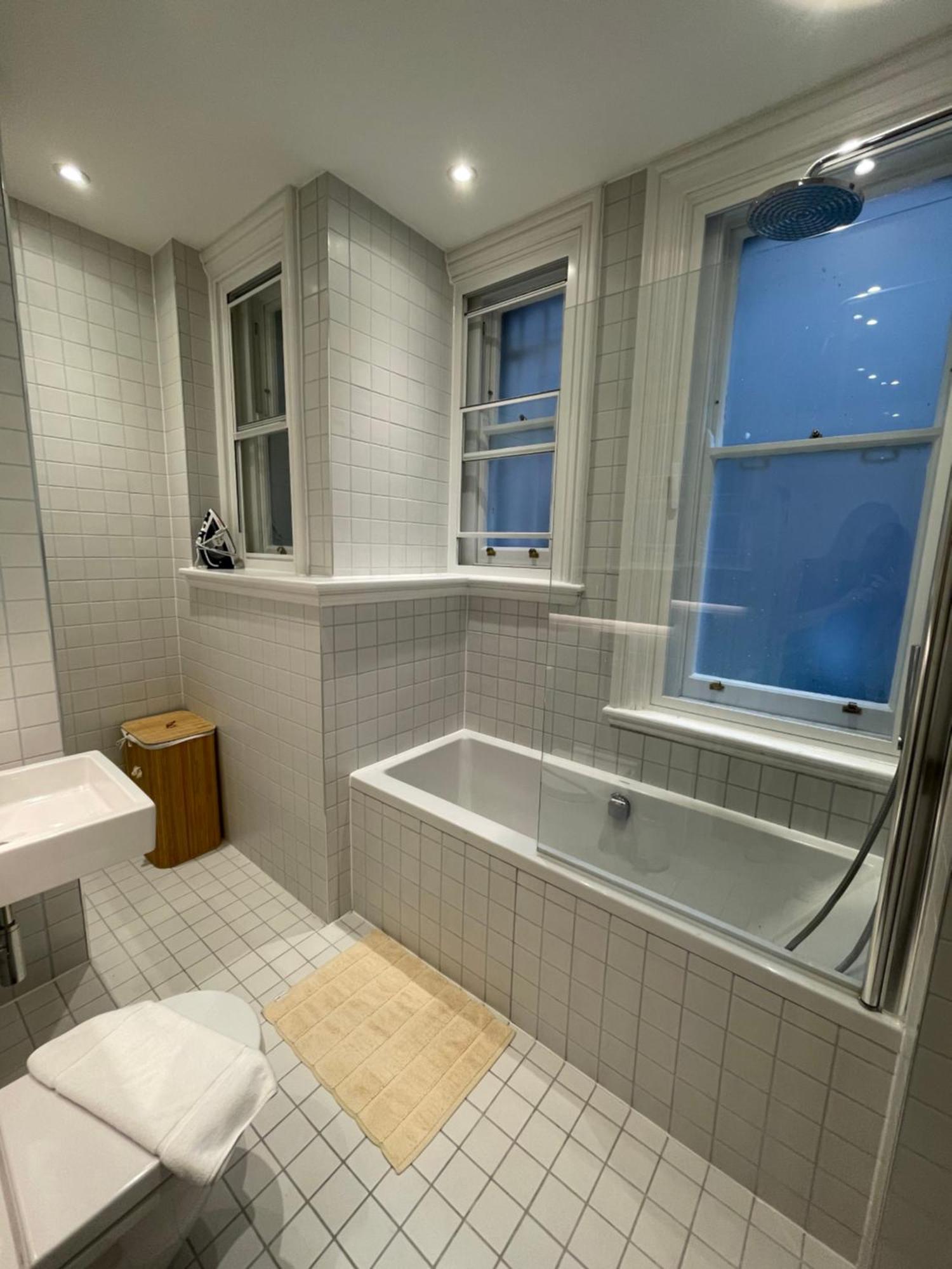 1 Bedroom In Farringdon Apartament