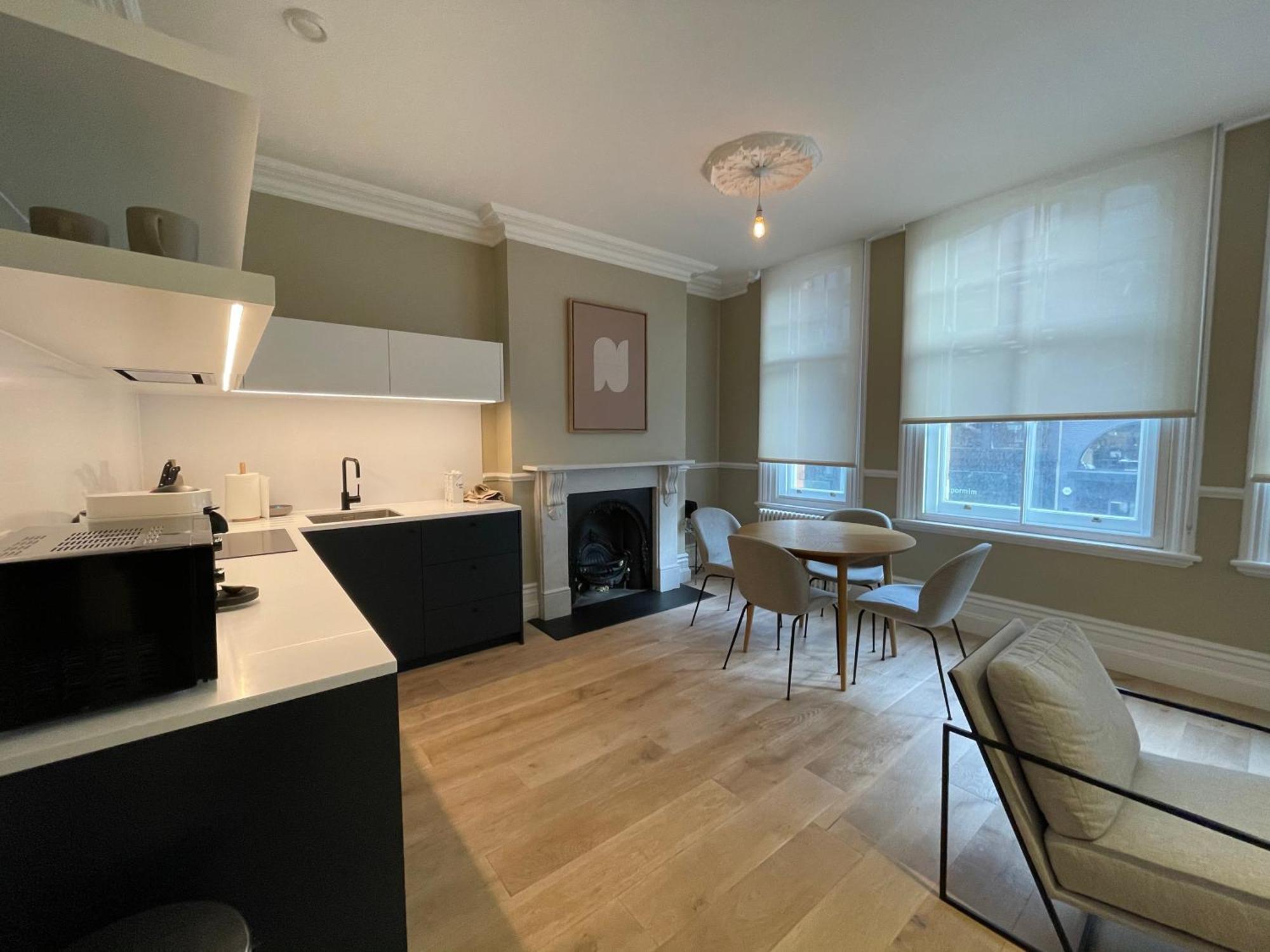 1 Bedroom In Farringdon Apartament *
